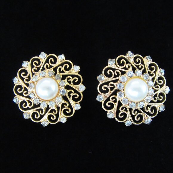 Delicate gold tone pierced earrings with faux pearl & clear rhinestones -sparkle - Picture 4 of 7